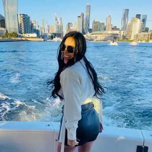 Meet your Posher, Stefania